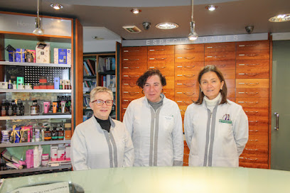 Farmacia Pamplona - Nieves Fernández de Arcaya Farmacia 12 Horas  Farmacia en Pamplona 